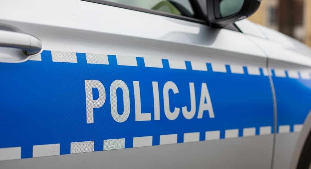 Nocna akcja w Oleśnicy: Kierowca z zakazem i narkotykami w rękach policji!