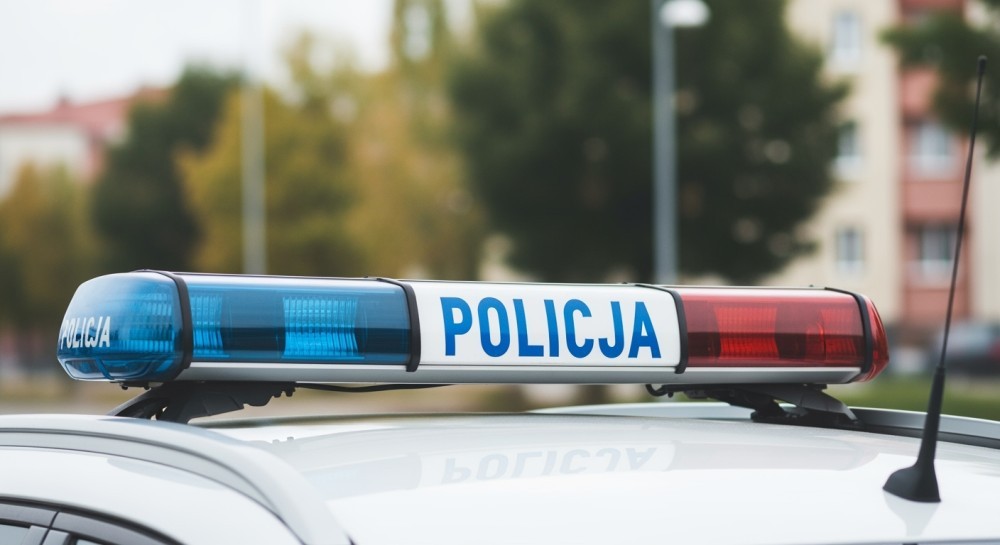Bezpieczni seniorzy: Policja w Lubaniu edukuje starszych mieszkańców