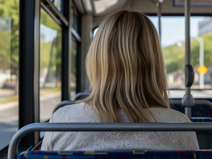 Nowe przystanki MPK w Gajkowie dla linii 920 i 955