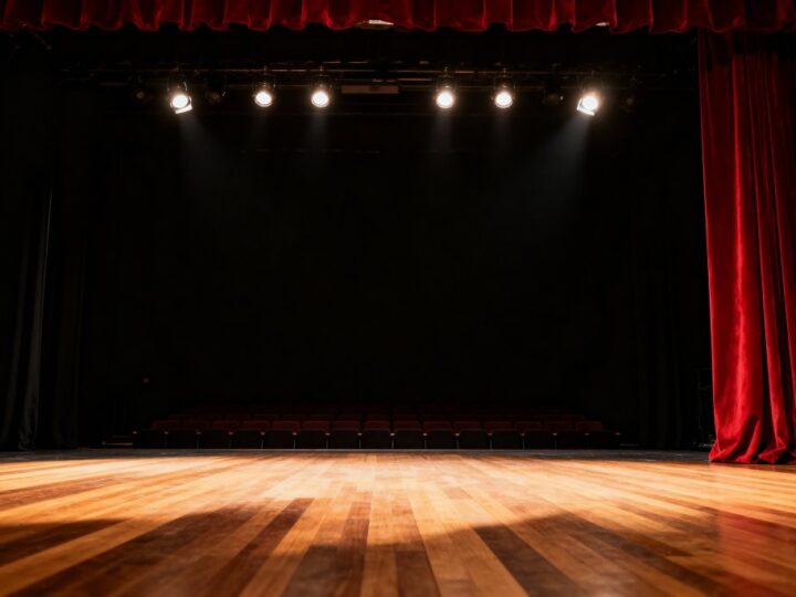 Słońce kontra Wodecki: Teatralne hity czerwca