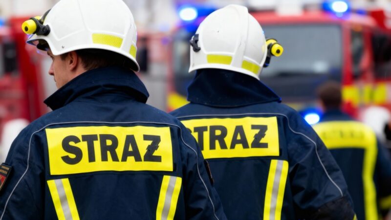 Wrocławscy strażacy i konsul Francji: nowa era współpracy kulturalnej i bezpieczeństwa