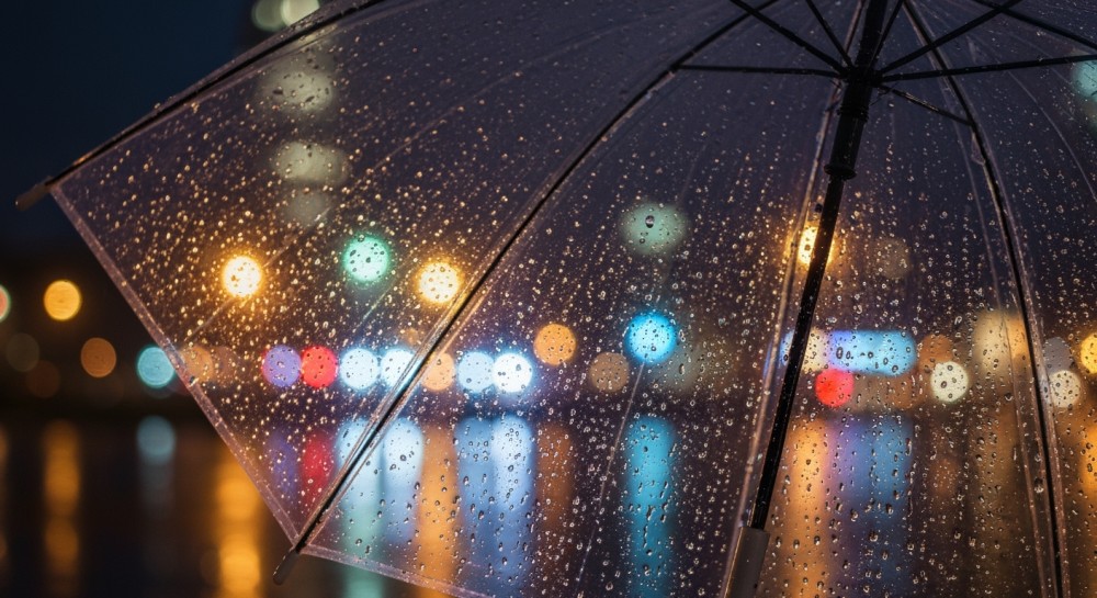 Burze i silny wiatr nad Wrocławiem – ostrzeżenie IMGW!