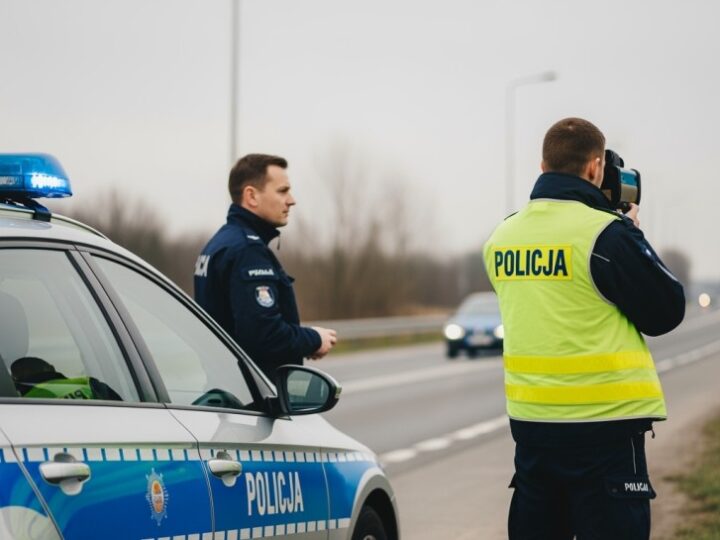 Zatrzymany recydywista z narkotykami i amunicją mimo dożywotniego zakazu prowadzenia pojazdów