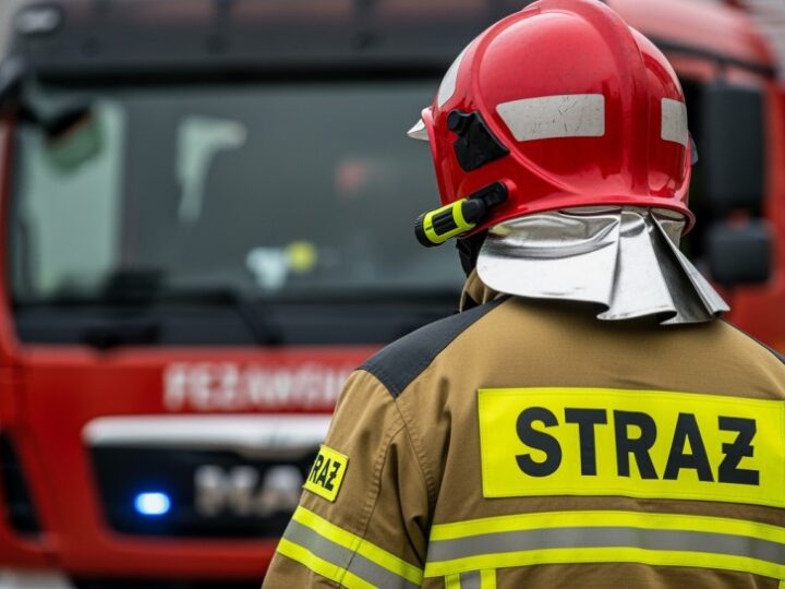 Groźny pożar w warsztacie samochodowym na Szczepinie
