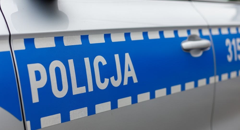 Młody motocyklista w Lwówku Śląskim potrącił strażnika leśnego podczas ucieczki przed policją