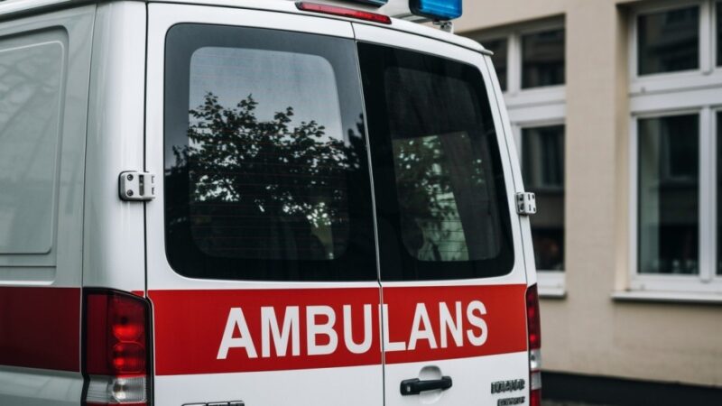 Policja w akcji: Jak uratowali 20-latka przed tragedią