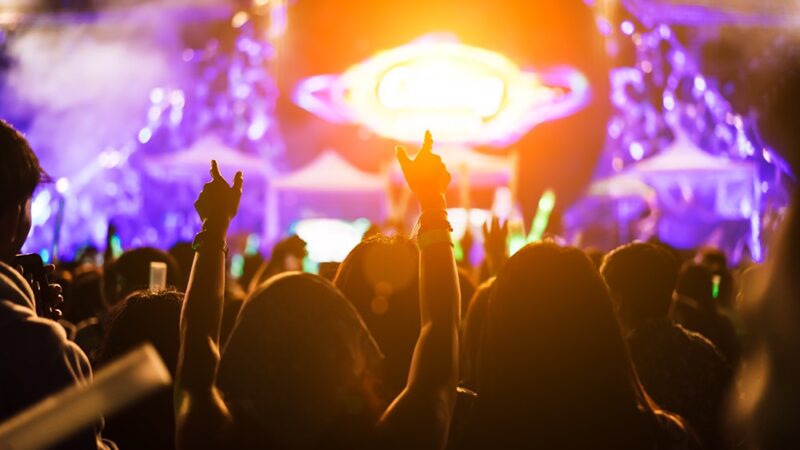 Legendarny duet na wrocławskim Rynku – Steczkowska i Budka Suflera w akcji!