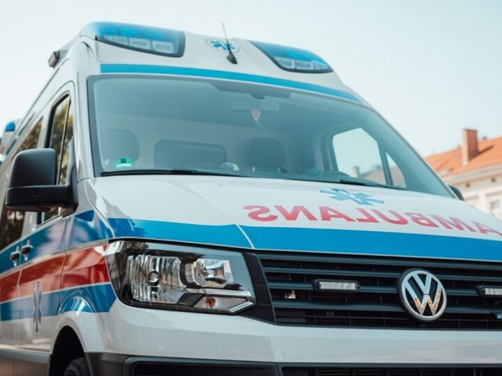 Upały w miastach: Ratujmy najbardziej narażonych!