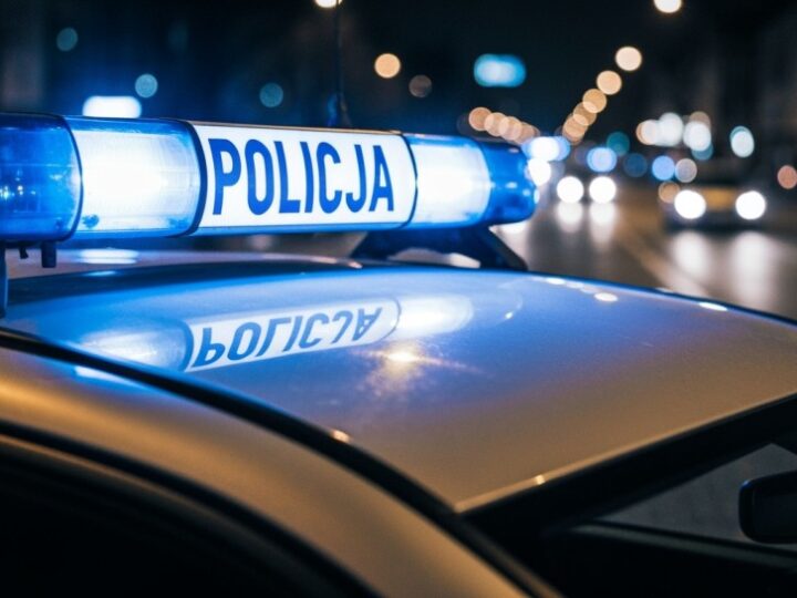 Skandal na stacji paliw: Policjanci w ogniu kontroli!