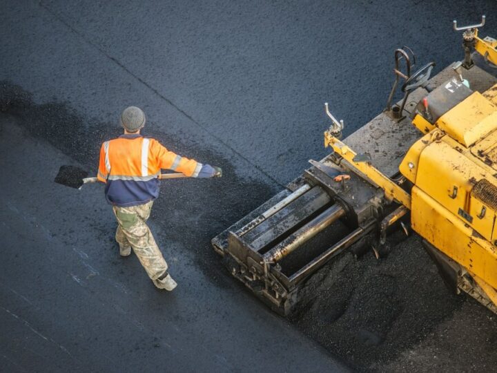 MPWiK kończy modernizację na Traugutta, MPK kontynuuje prace