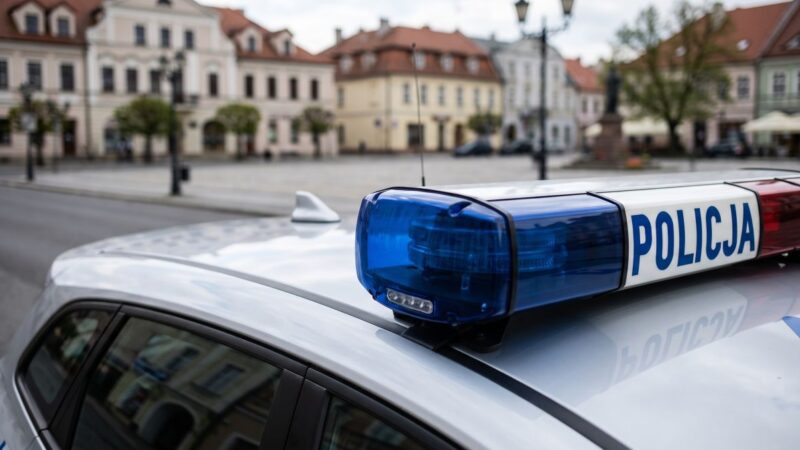 Desperacka ucieczka w lesie: Policja zatrzymała 29-latka po szaleńczym pościgu