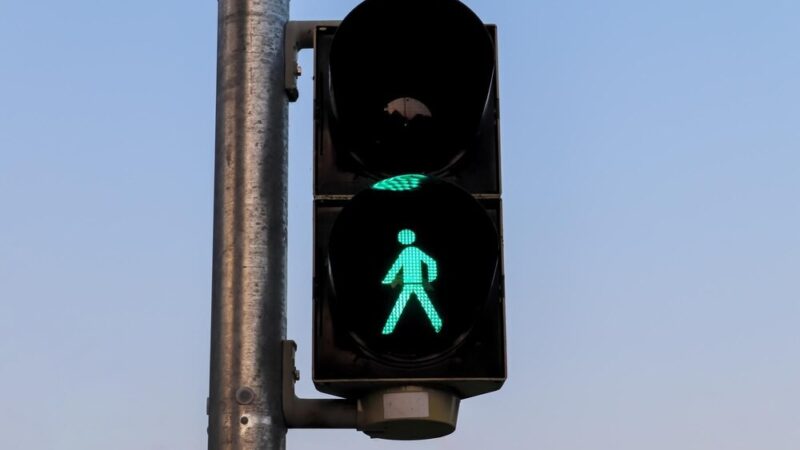 Bezpieczni na drodze: Nowa era „Odblaskowej Szkoły” 2026