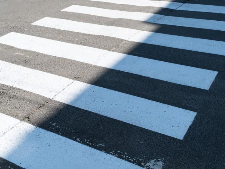 Tragiczny wypadek na torach we Wrocławiu. Pociąg KD potrącił mężczyznę