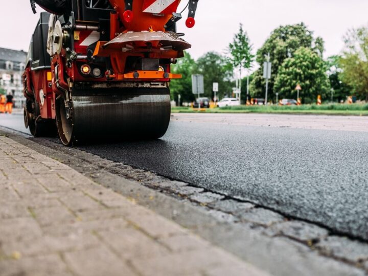 Księginice Małe z nową drogą: Ulica Zbożowa zmodernizowana!
